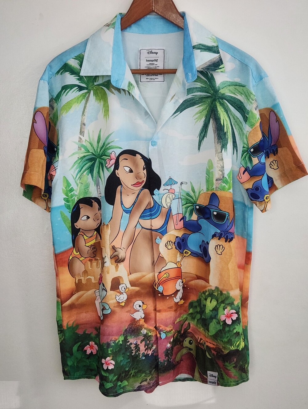 Loungefly Disney Lilo And Stitch Beach Scene Camp Shirt S Small